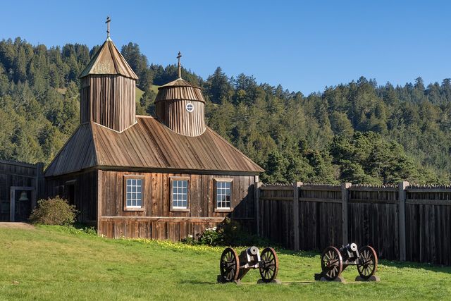 Fort Ross's wooden Russian Orthodox chapel and cannons, a reminder of the 1812 Russian colony